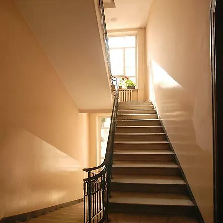 Nowy Wilcza * Варшава